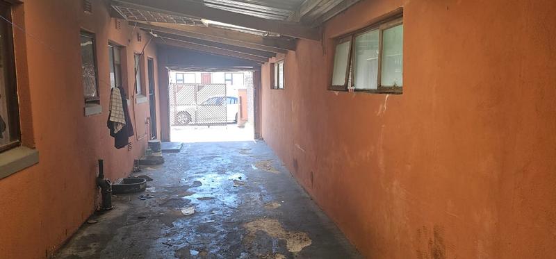 3 Bedroom Property for Sale in Browns Farm Western Cape